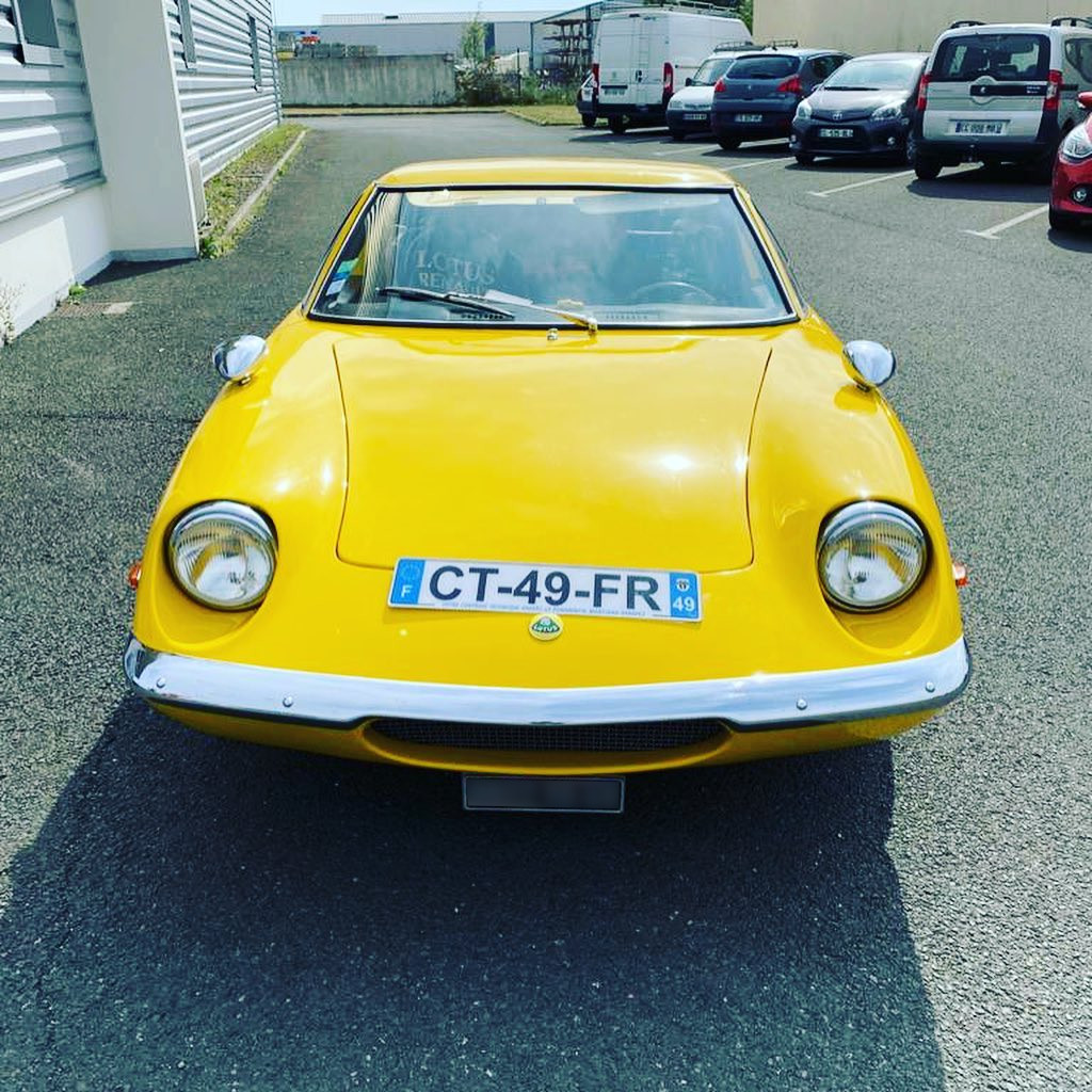 Lotus Europa Vue avant contrôlée au 