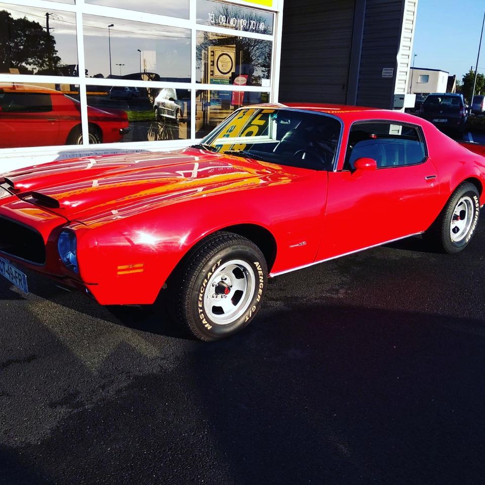 Pontiac Firebird Formula 350 de 1971 Vue profil contrôlée au 