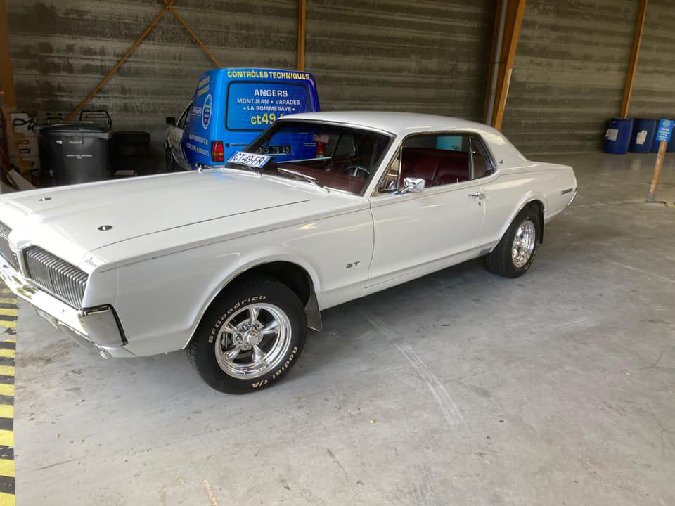 Mercury Cougar 1967 Vue latérale gauche contrôlée au Votre centre de contrôle technique automobile, camping cars et utilitaires jusqu'à 3.5 T à Angers, quartier du Carré d'Orgemont, 2 rue du petit damiette.<br>Accueil, explications et services de qualité. Parking et salle d'attente. Réservation en ligne immédiate sans CB.